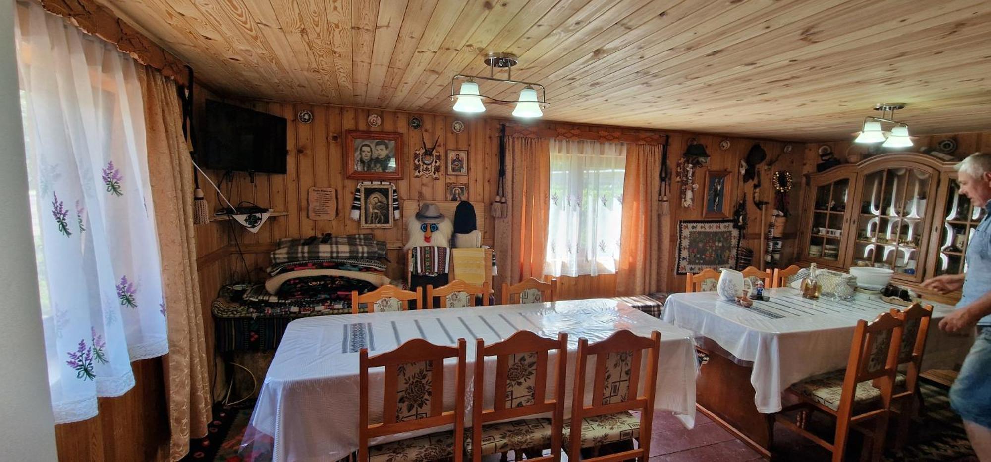 Casa Agroturistica Tarancuta Din Vatra Moldovitei酒店 外观 照片