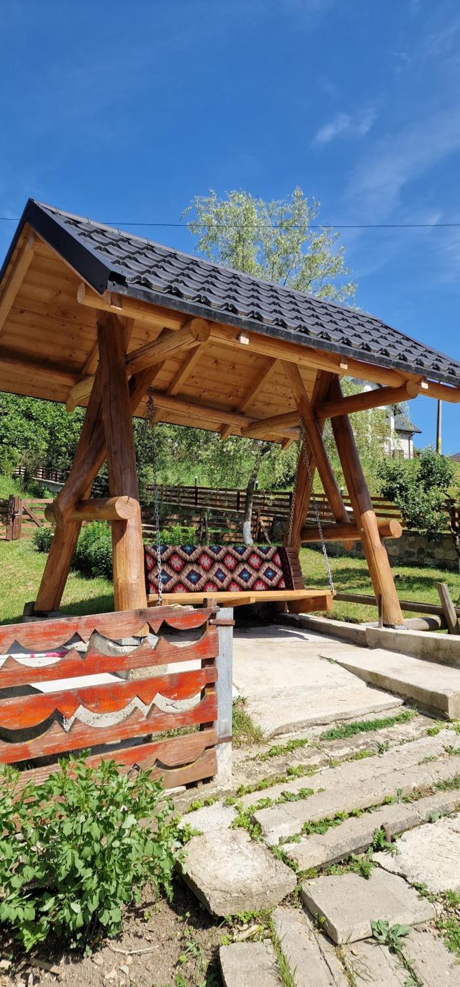 Casa Agroturistica Tarancuta Din Vatra Moldovitei酒店 外观 照片